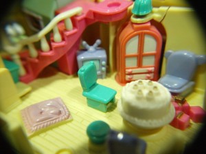 toy-388267_1280